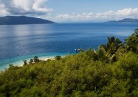 The beautiful coastline and beach at Ifaty in Madagascar - one of the highlights of our Madagascar t