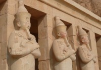Statues at the Temple of Hatshepsut in Luxor