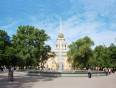 The Admiralty Building and fountain in St Petersburg