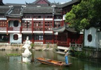 The ancient Yuyuan Garden in the centre of the old city in Shanghai