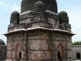 Darya Khan's tomb in Mandu. Photo credit varunshiv.