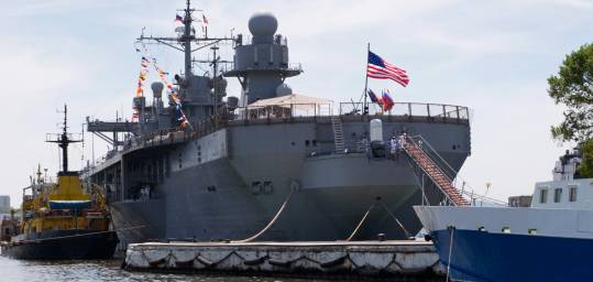 Large ships in the Port of Vladivostok
