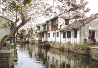 The picturesque water canals of Suzhou in China