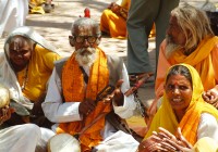 Musicians in Orchha