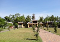 One of the many beutiful ancient sights in Imperial Hue