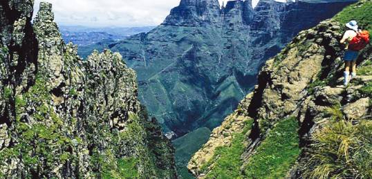 The dramatic scenery of the Drakensberg mountains