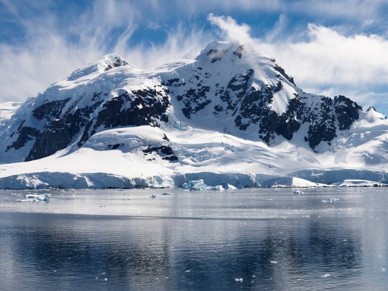 Best Antarctica Cruises & Tours 2024/2025 On The Go Tours