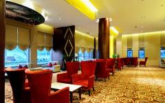 Shanghai-Paradise-Hotel-Lobby-Bar