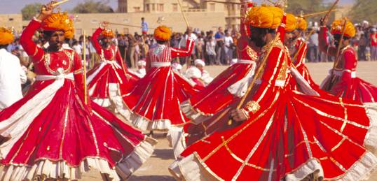 Rajasthani Men dancing