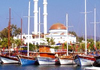 Boats and Mosques Turkey