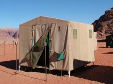 Wadi Rum desert camp
