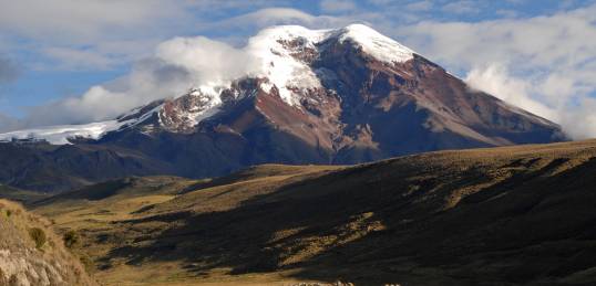 Driving up to one of Ecuador's beautiful volcanoes on a n Ecuador Tour