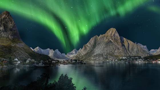 10 Interesting Facts About The Northern Lights (4 minute read) Article Image