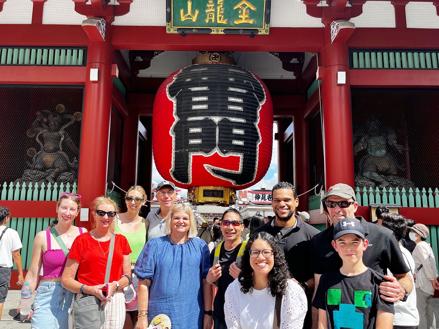 GAdventures