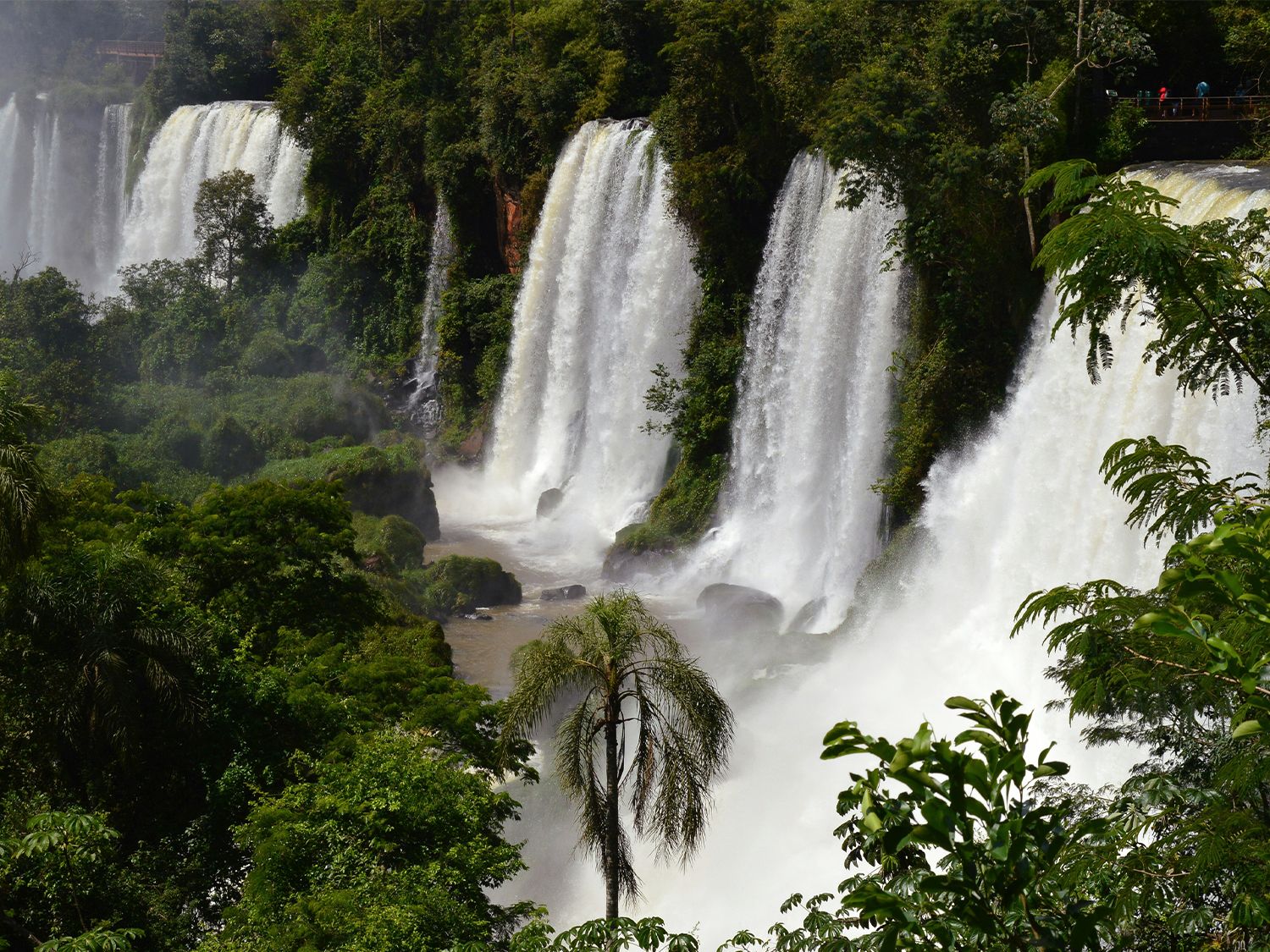 GAdventures