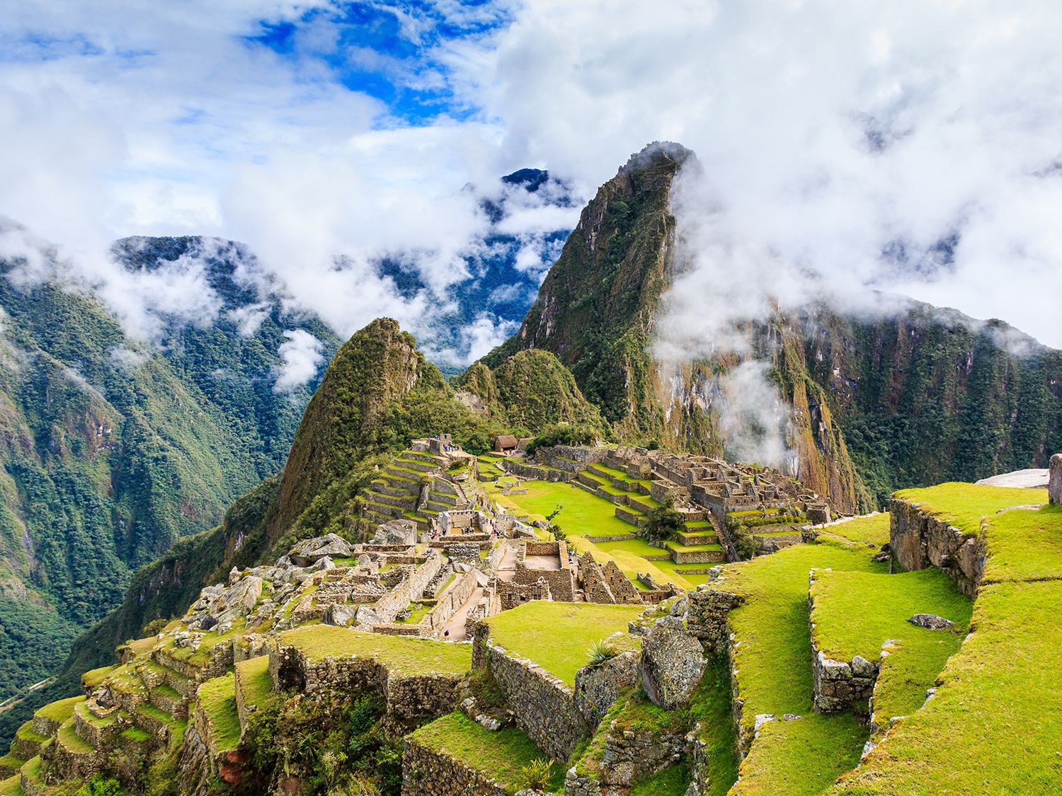 GAdventures