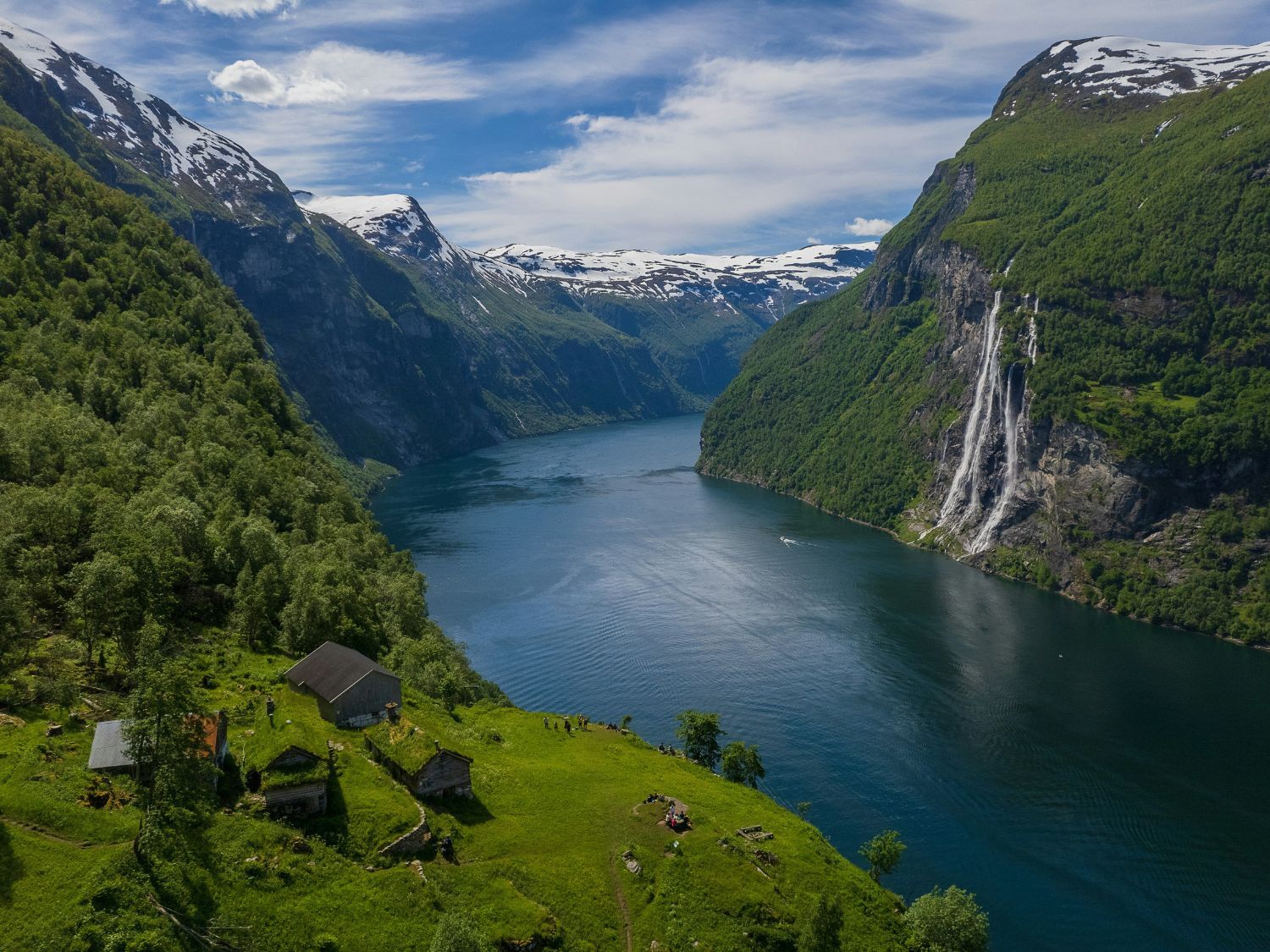 GAdventures