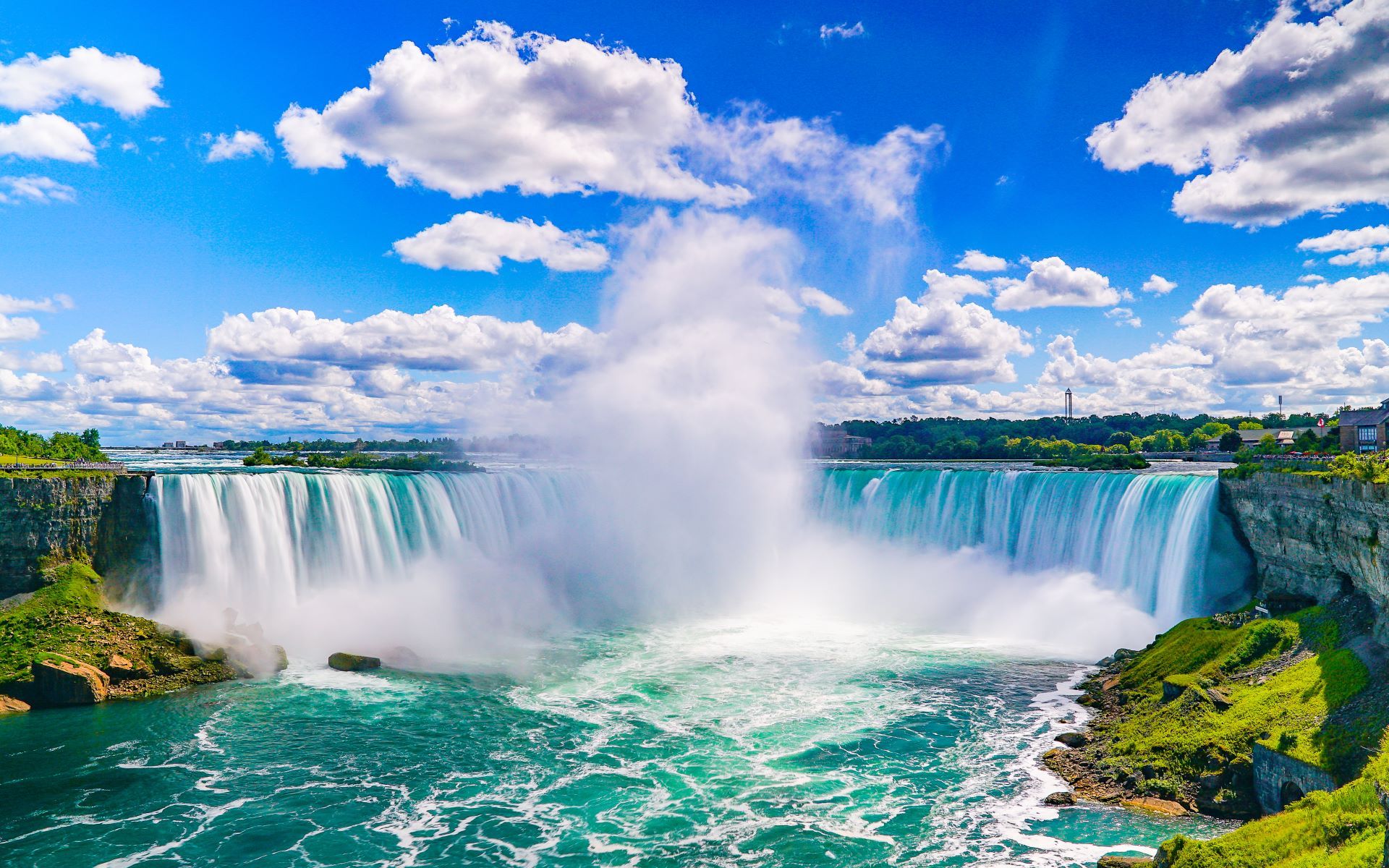 GAdventures