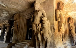 Elephanta Caves near Mumbai - India - On The Go Tours