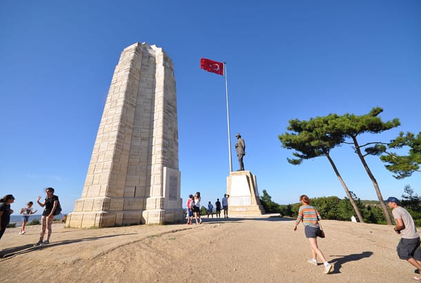 Chunuk Bair memorial - credit Jorge Láscar via Flickr