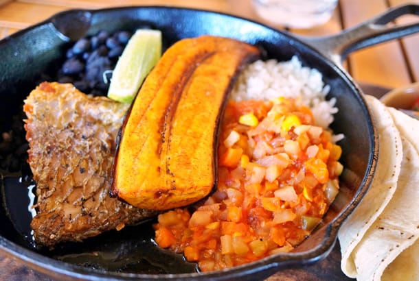 Costa Rican cuisine - Top Travel Tips