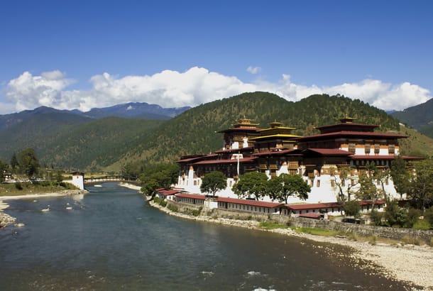 Punakha Dzong - Bhutan Best Places to Visit