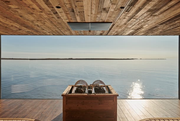 Sky Lagoon sauna - GIVE CREDIT