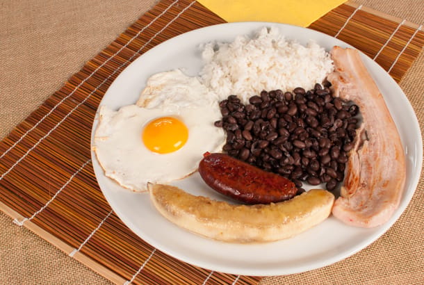 Typical Colombian food - Travel Tips