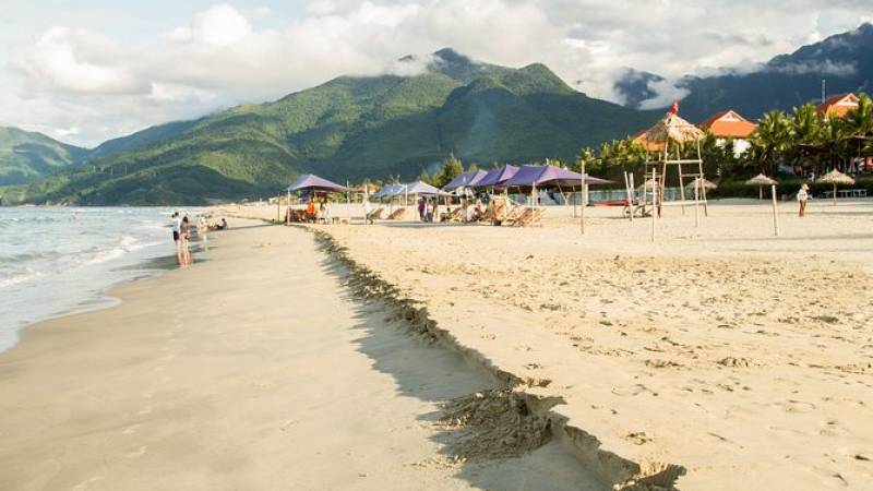 Hai Van Pass & Lang Co Beach Day Trip from Hoi An