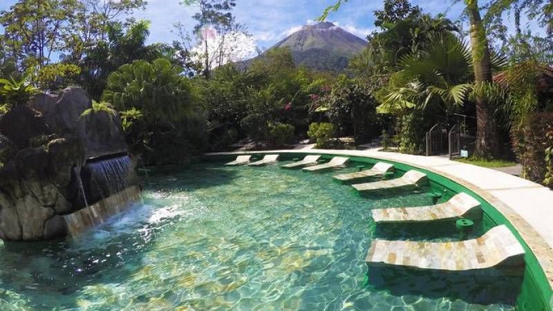 Skip the Line: Mineral Hot Springs Full Day Ticket w/ Optional Lunch or Dinner
