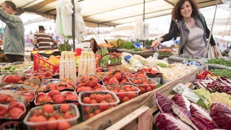 Small-Group Rome Food Walking Tour: Trastevere, Campo de' Fiori, Jewish Ghetto