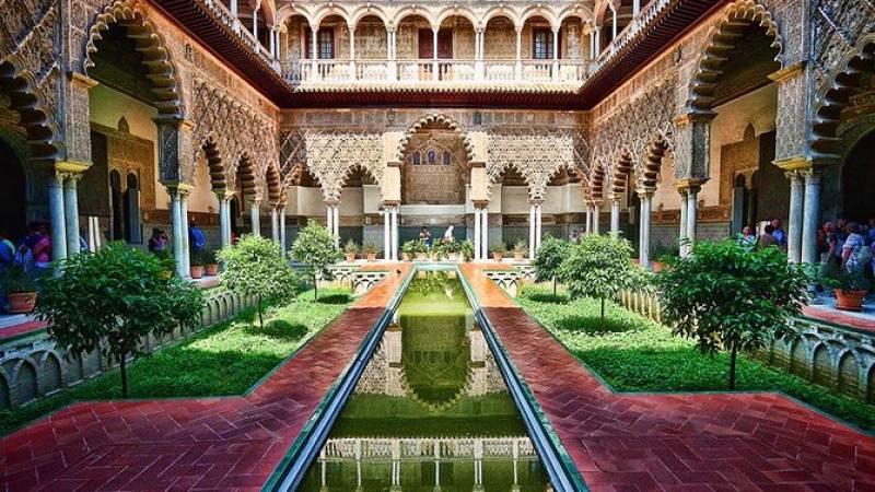 Fast-Track Seville Guided Tour into Alcazar