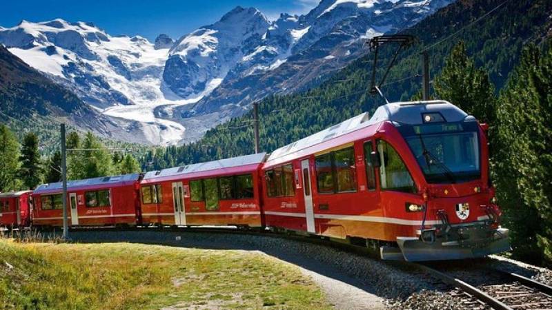 Swiss Alps Bernina Express Rail Tour from Milan