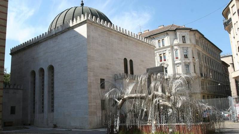 Budapest Jewish Heritage Walking Tour