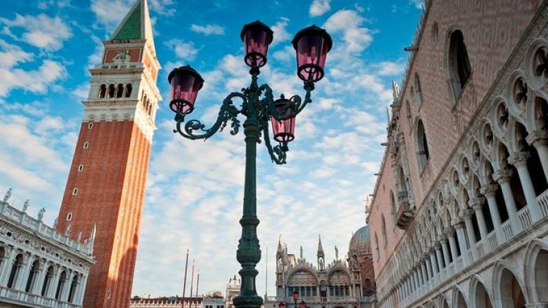 Venice Super-Saver: Doge’s Palace , Walking Tour & Grand Canal Boat Tour