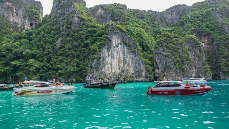Phi Phi Islands Adventure Day Trip with Seaview Lunch by V. Marine Tour