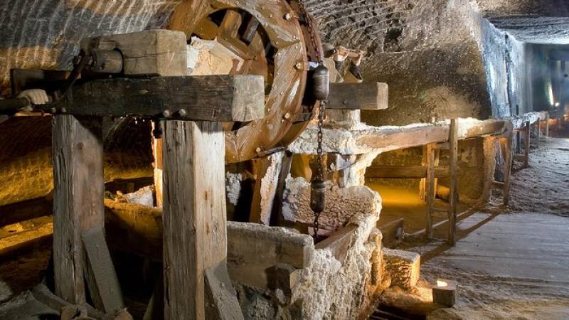 Wieliczka Salt Mine Guided Tour from Krakow