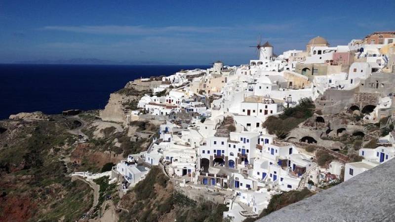 Santorini Full-Day Sightseeing Tour