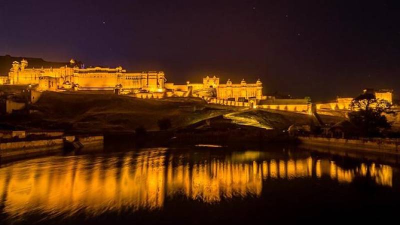 Amber Fort Light and Sound Show with Dinner and Private Transport in Jaipur