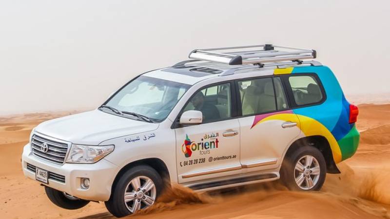 Dubai Desert 4x4 Safari with Camp activities, BBQ Dinner & Live shows