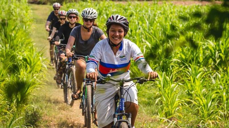 Islands of the Mekong Guided Bike Tour from Phnom Penh Inclusive of Lunch