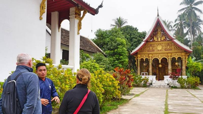 Cultural Temple Tour by Orange Robe Tours