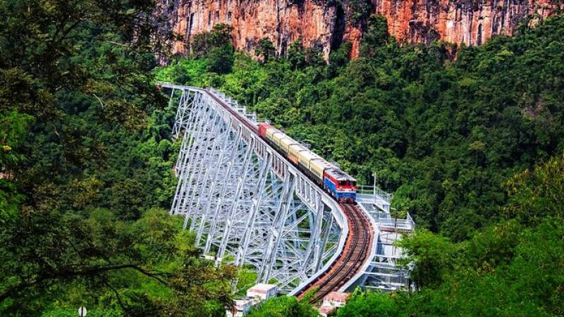 Gokteik Viaduct Full-Day Private Tour from Mandalay