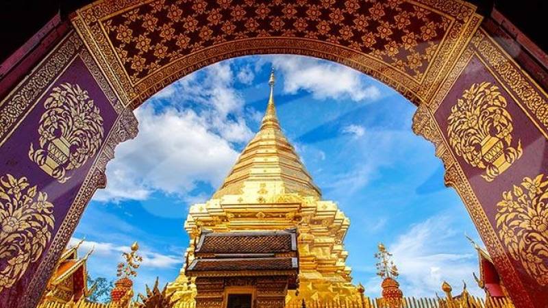 Wat Doi Suthep Temple and White Meo Hilltribe Village Half-Day Tour from Chiang Mai