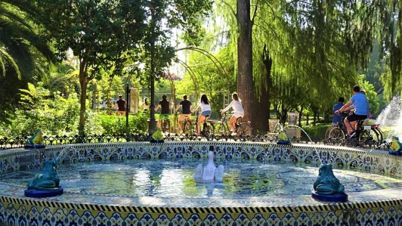 Seville Electric Bike Tour