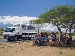 A lunch stop in Tanzania - Africa - On The Go Tours