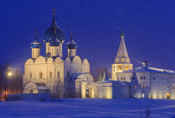 A snowy scene in Suzdal - On the Go Tours