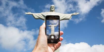 AK Christ the Redeemer Phone Rio 