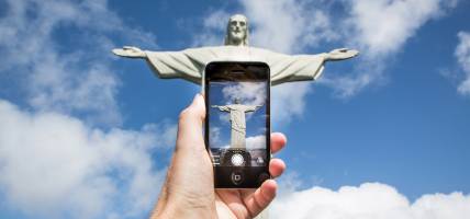 AK Christ the Redeemer Phone Rio 