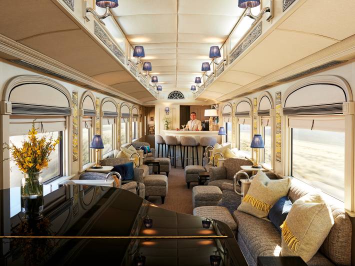 Andean Explorer lounge car